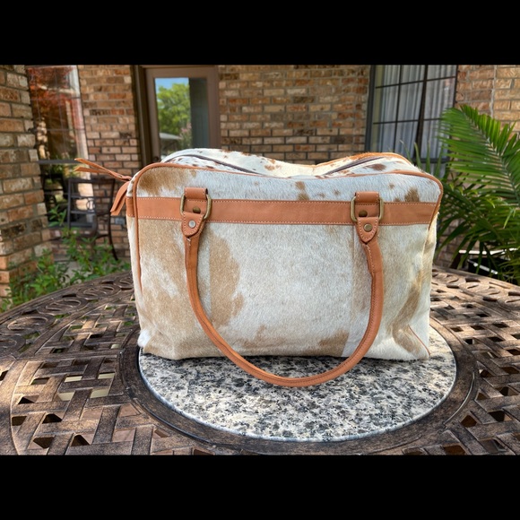Hair on cowhide duffle weekender tote diaper bag - Picture 8 of 16